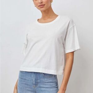 RAILS The Boxy Crew in White sz XL EUC